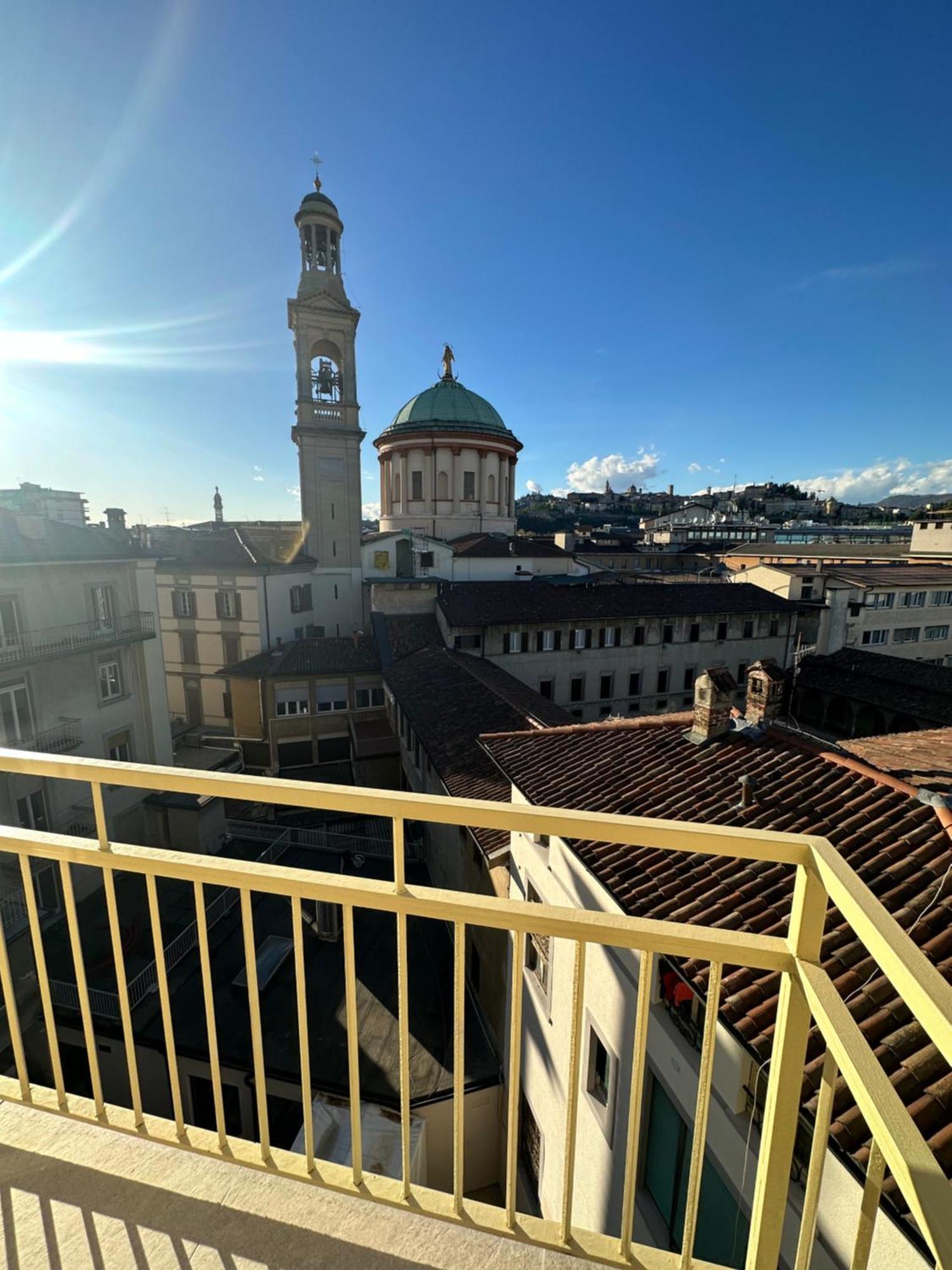 San Francesco Skyline Appartement Bergamo Buitenkant foto